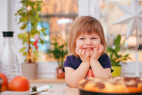 kid-smiling-food